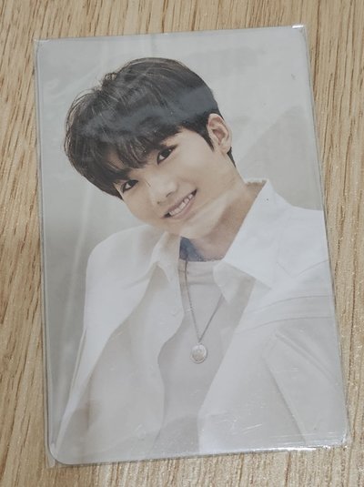 TREASURE THE FIRST STEP:CHAPTER THREE JUNKYU 🐨