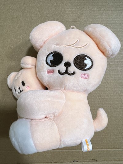 帕皮抱抱娃
