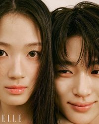 ELLE KOREA 2024/04 雜誌內頁