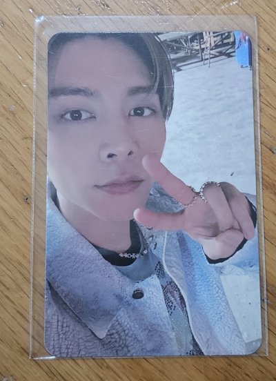 NCT127 FACT CHECK JOHNNY 