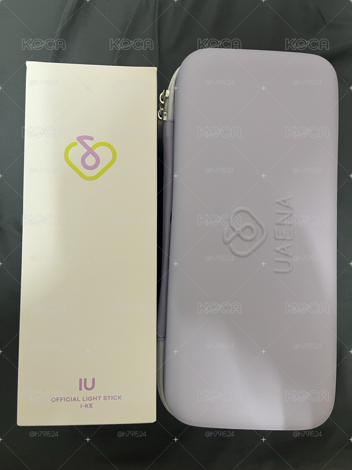 IU 李知恩 一代手燈包&三代手燈含特典