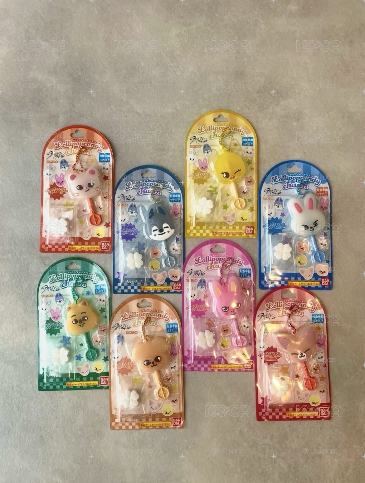 SKZOO 棒棒糖🍭造型吊飾食玩 8入（預購）