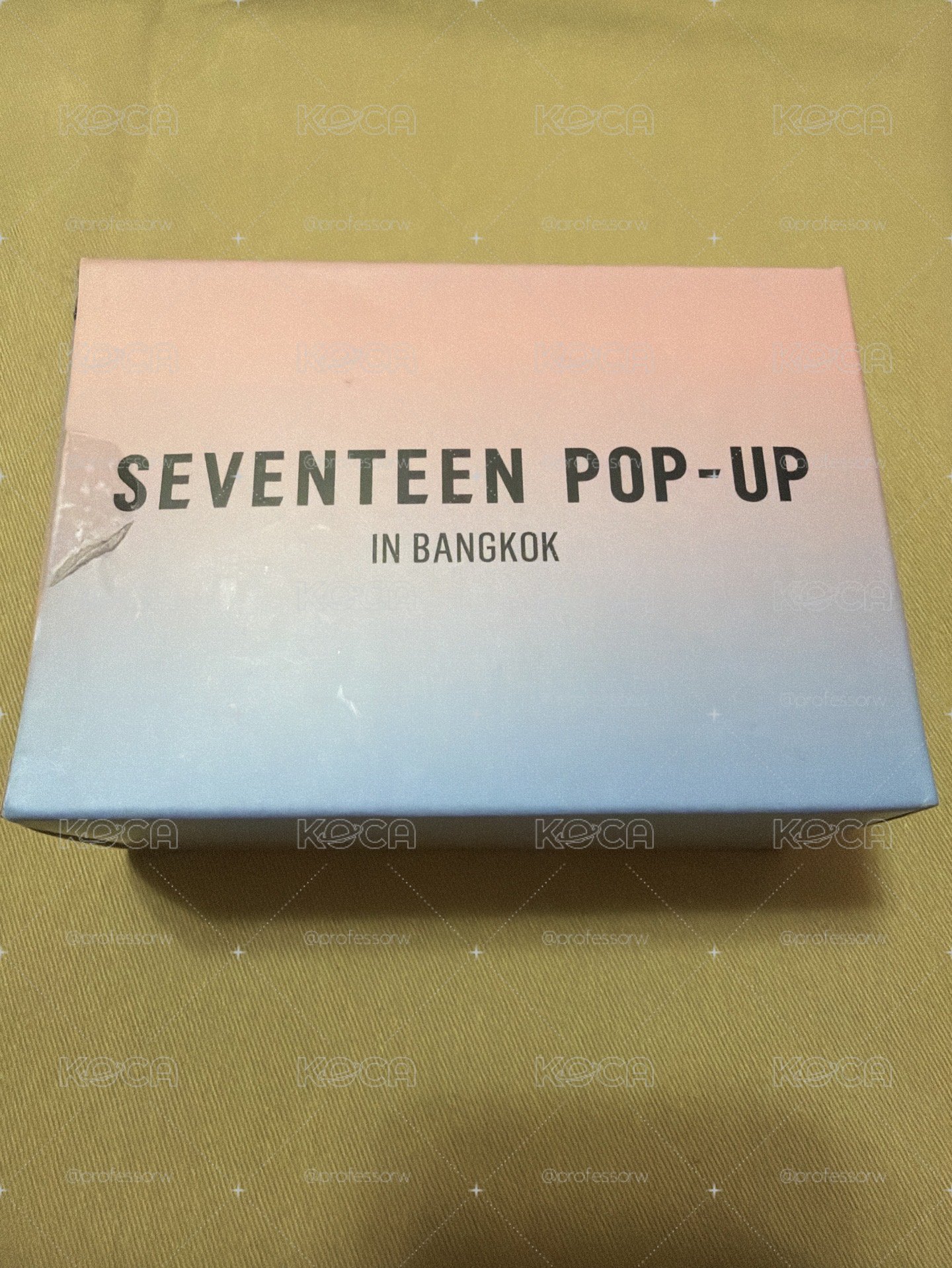 SEVENTEEN follow曼谷快閃店 底片相機