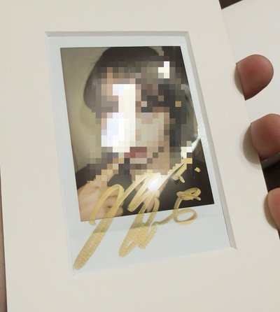 Hyeri惠利人生女主見面會親簽拍立得