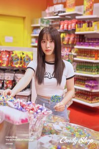 YUINA