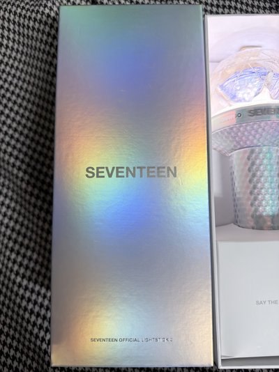 （現貨 一日內寄出）seventeen 二代 克拉棒 手燈 應援棒