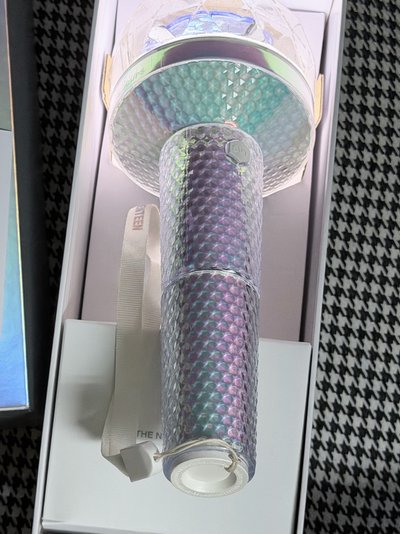 （現貨 一日內寄出）seventeen 二代 克拉棒 手燈 應援棒