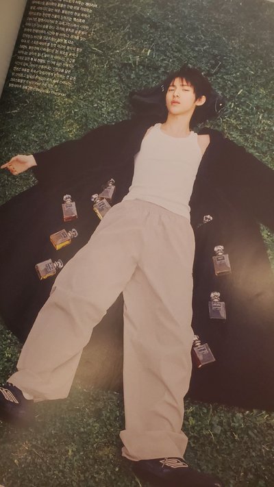 DAZED 馬丁封面雜誌現貨