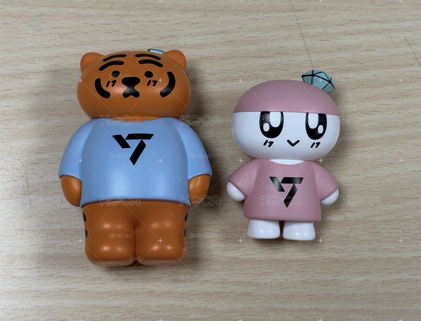 蹦蹦公仔