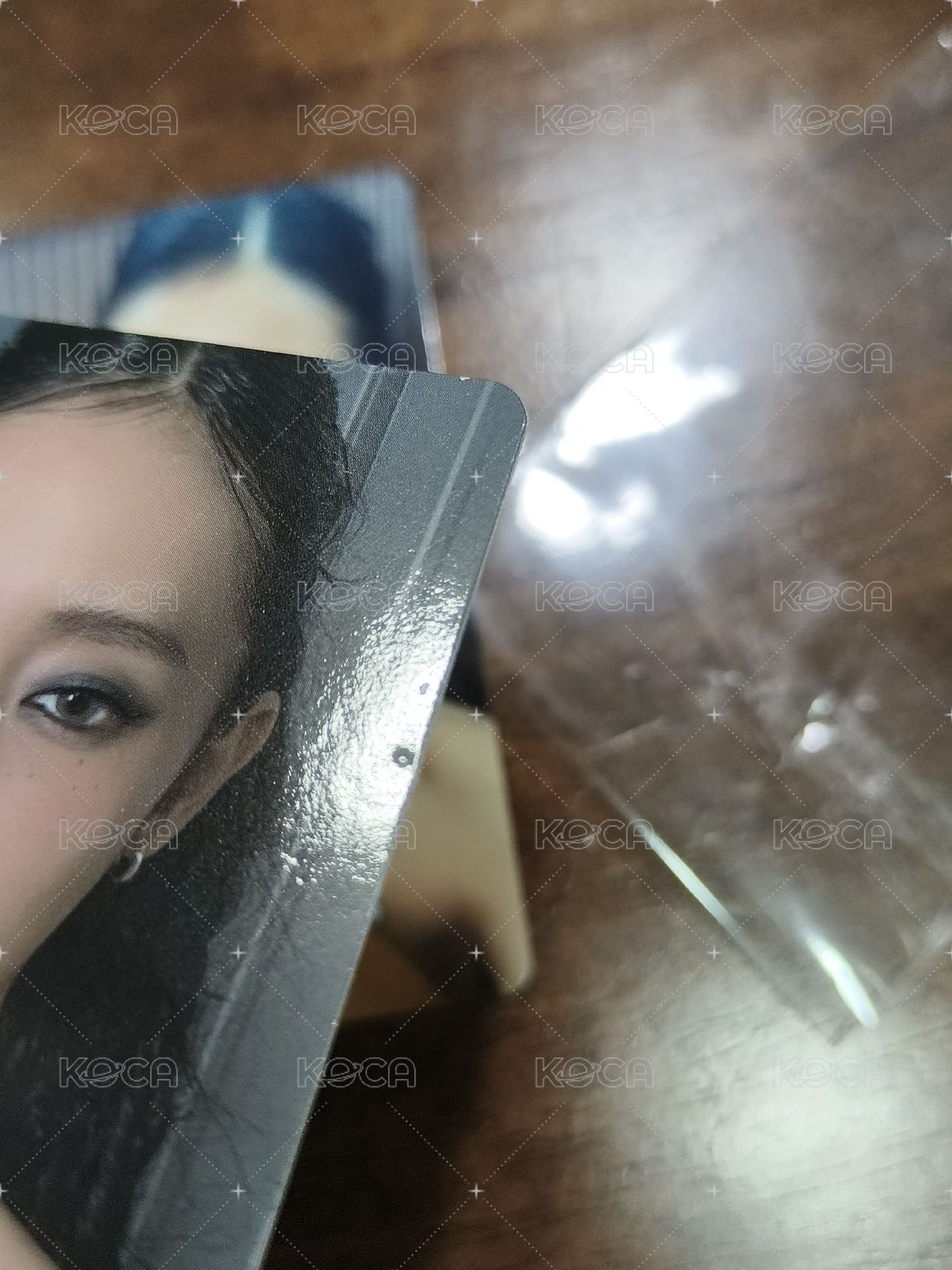 淺一點套卡膜看不太出來