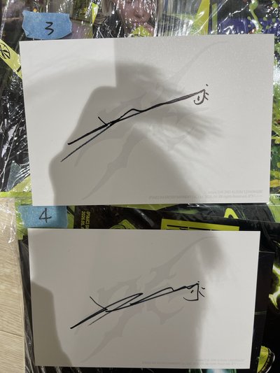 親簽可選簽名-四個成員都有