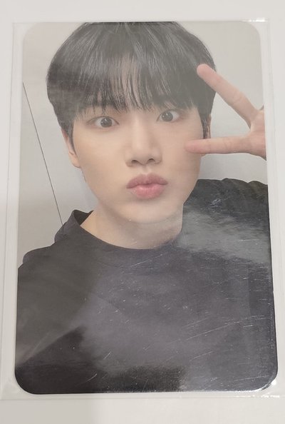 TREASURE HERE I STAND JUNKYU 🐨