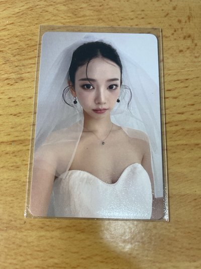 婚紗中背柚（要和MY在一起一年柚一年）