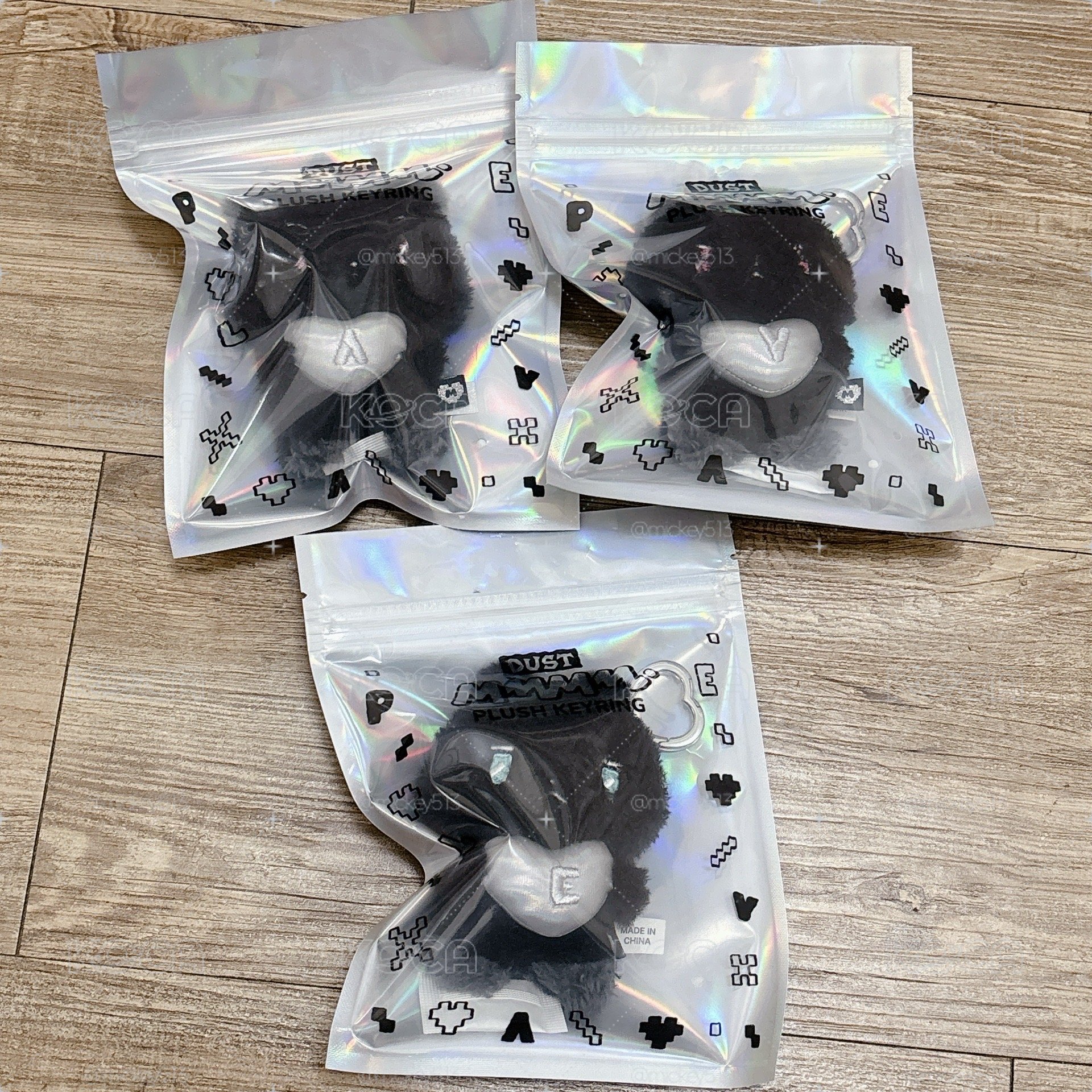 現貨在台 全新 黑色MMMM 黑麻糬