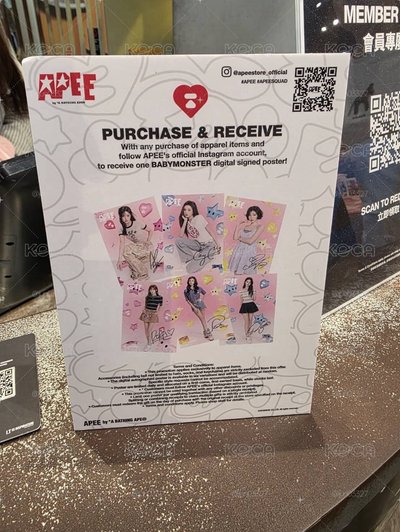 APEE衣服、聯名海報、徽章、大阪場