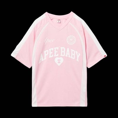APEE衣服、聯名海報、徽章、大阪場
