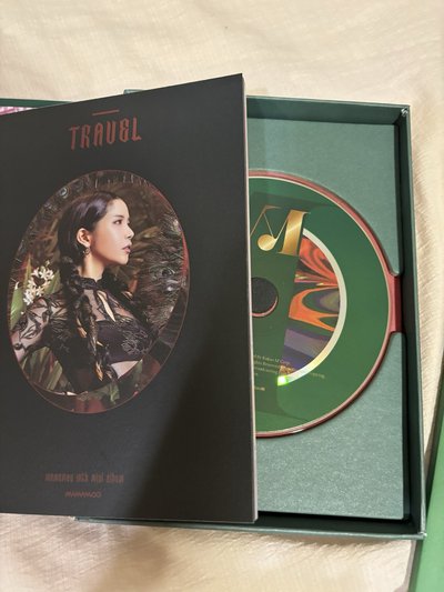 TRAVEL淺綠版無小卡（含圖中拍立得）
