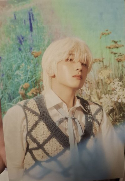 Seventeen 出清 9成為明信片