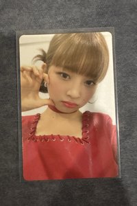 13.紅衣比心