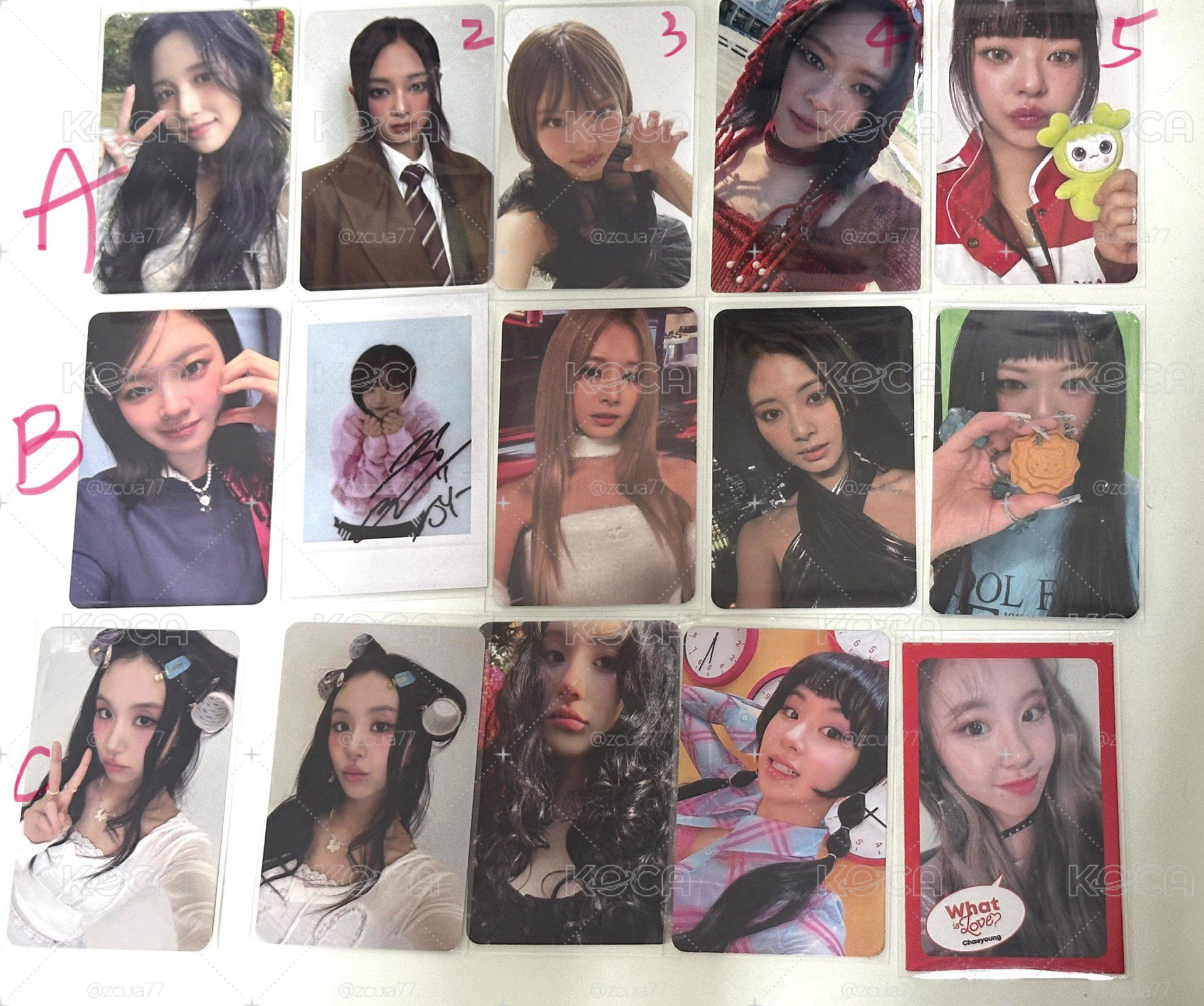 TWICE小卡區