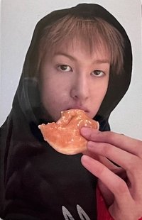迷二 yzy 1.0視訊 簽售卡 