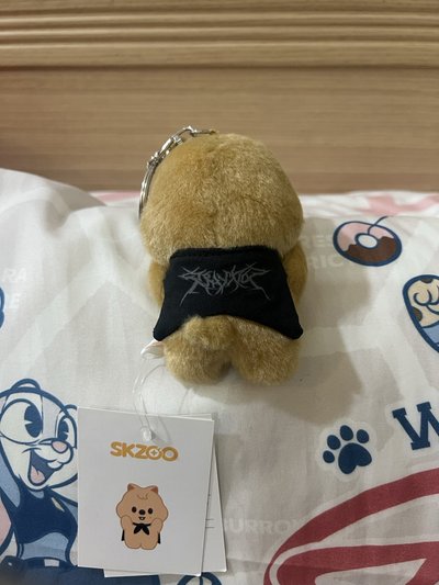 城 闊卡 捧臉