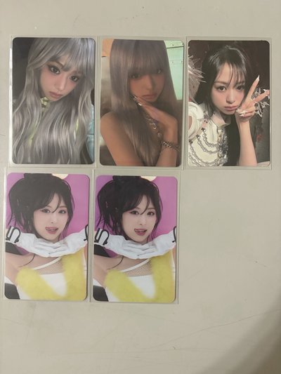 Ahyeon 小卡「🈵200有贈卡需要的主頁幫我下單並私訊」