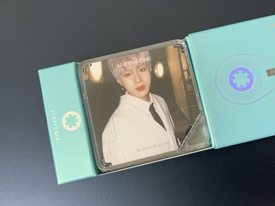 Wanna One 春風k 成雲封面