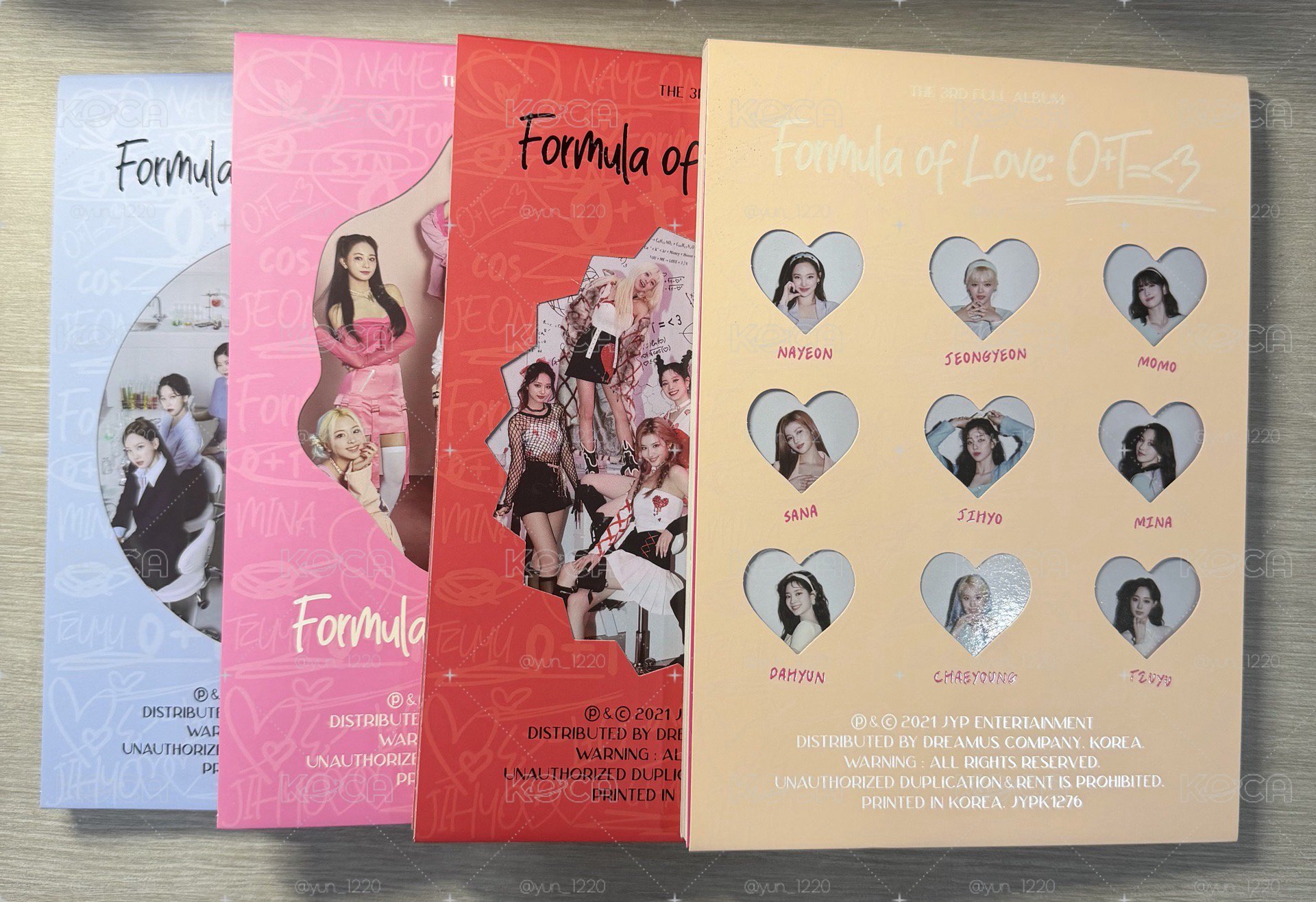 TWICE 正規三空專四本，僅PB+三張貼紙+CD