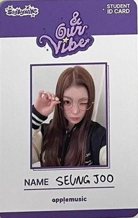 &Our Vibe am 線上9.0 簽售卡 證件照