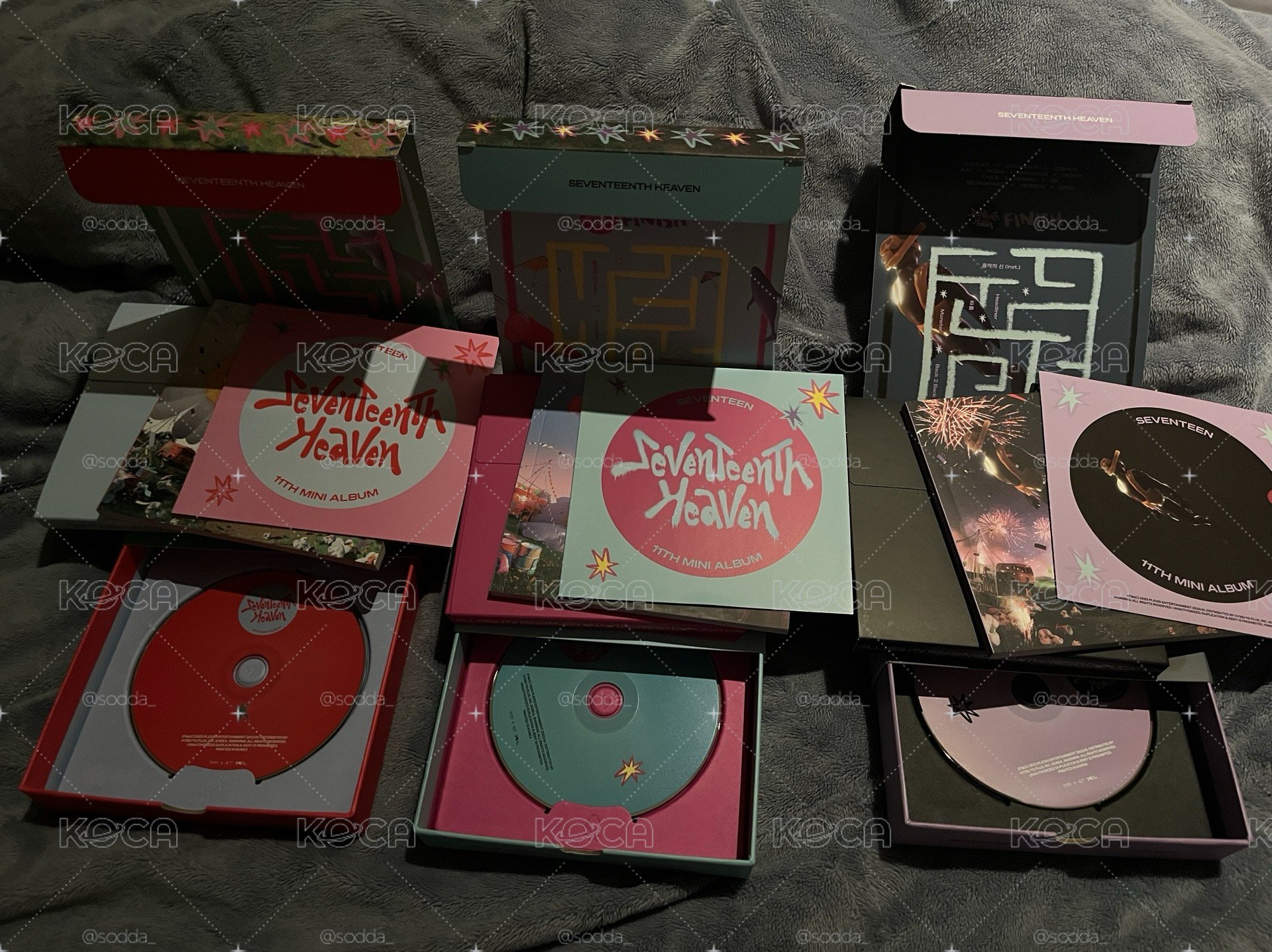 SEVENTEEN 🩵🩷 四張空專一起出（含率克拉盤兩張海報）