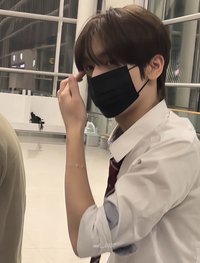 7yuxzi_