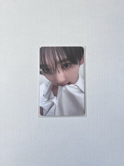 咬衣服辰