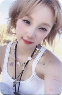 YUQ1 am 1.0 幸運卡 