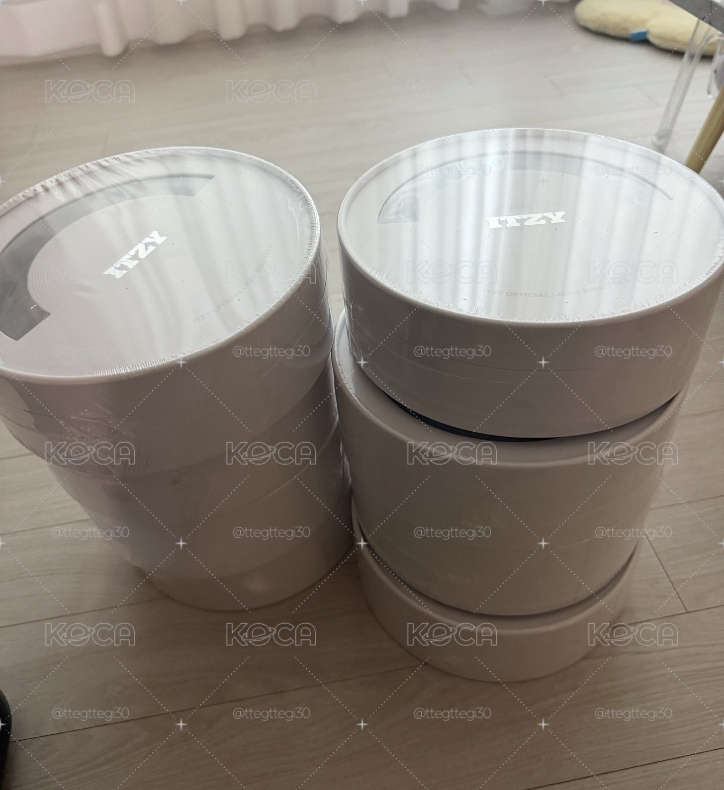 🌟全新ITZY手燈 預購約兩週 含wm特典一套 已跟官網下單