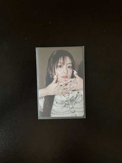 춤 (CHOOM) Ahyoen Plush keyrlng Ver. 專輯卡 