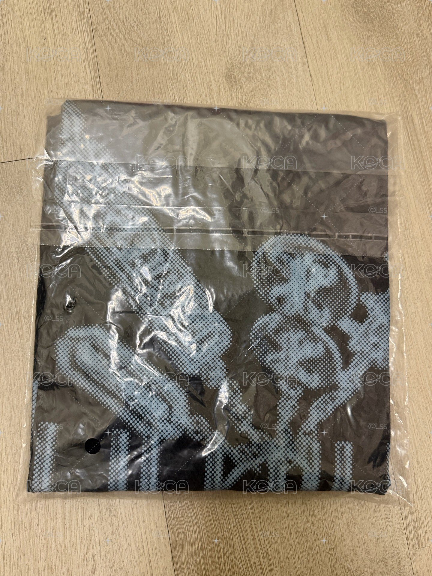Nmixx 世巡場週T-shirt M全新未拆
