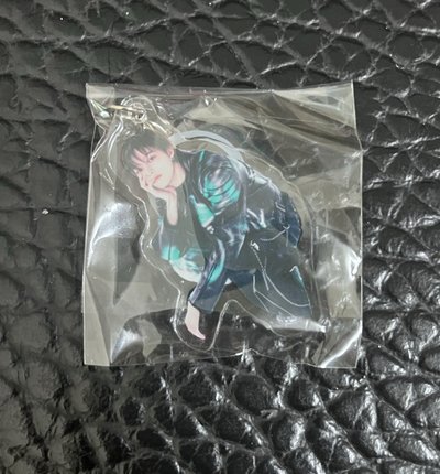 EJ HARUA BTW扭蛋人形吊飾