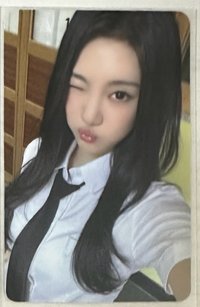 校服寧 嘟嘴超可愛的🐱