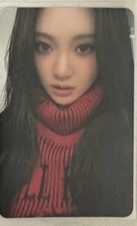 🌟有大損 可參考圖2 卡面輕微彎曲