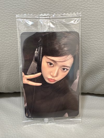 ₊⁺★競標 𐭩BABYMONSTER 寶怪 RORA 춤 (CHOOM) K4簽售卡