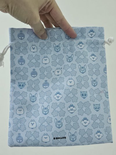 TXT角巴新加坡快閃束口袋