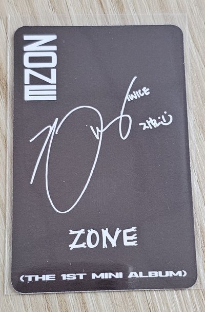 TWICE ZONE JIHYO 