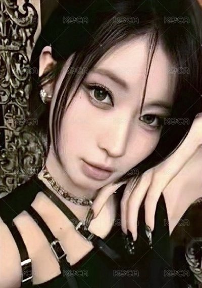 춤 (CHOOM) el 線上 簽售卡 一套