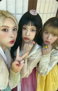 STICK OUT ms 迎中秋 4.0 簽售卡 韓服 莉裴圭三人