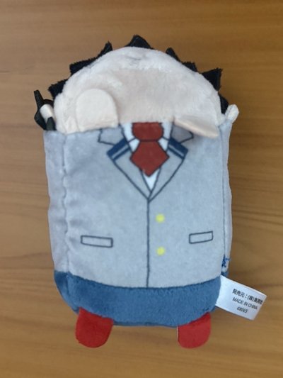 綠谷 制服趴娃