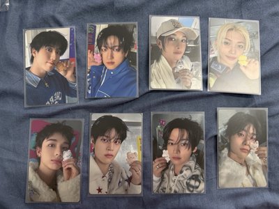 Stray Kids 年曆+蛋糕片模型