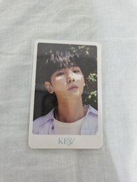 Key 卡背有壓痕 (如圖) 