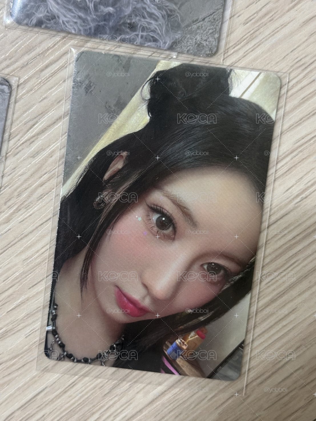 大臉小紗
