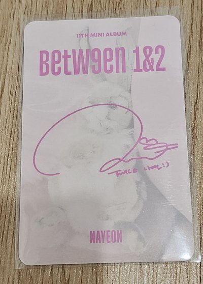 TWICE BETWEEN 1&2 NAYEON 